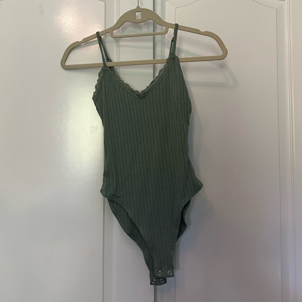 Forever 21 ribbed bodysuit